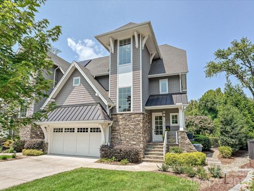 2820 Irby Dr, Charlotte, NC, 28209-1508 | Card Image