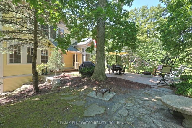 5 Philip St, House other with 7 bedrooms, 5 bathrooms and 5 parking in Huron ON | Image 10