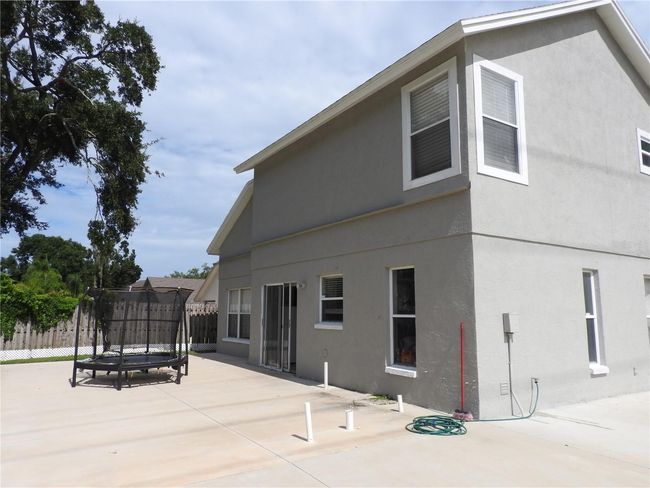 5665 Paddock Trail Dr, House other with 3 bedrooms, 3 bathrooms and null parking in TAMPA FL | Image 21