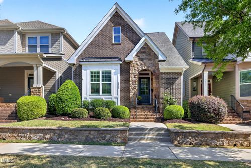 5632 Wade Park Blvd, Raleigh, NC, 27607-6022 | Card Image