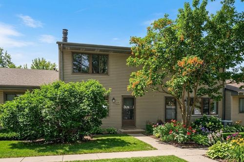 4478 Arden View Ct, Arden Hills, MN, 55112-1945 | Card Image