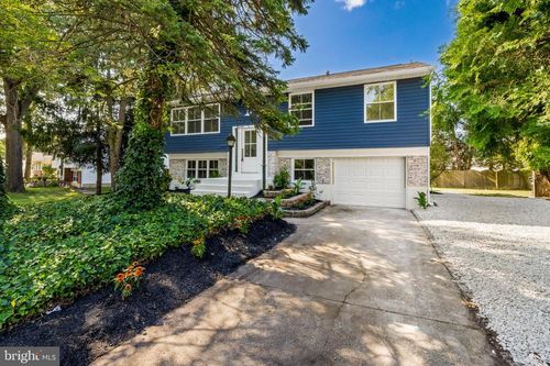 15 Greenbriar Rd, BLACKWOOD, NJ, 08012-2155 | Card Image