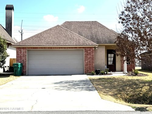 300 Overbrook Dr, Broussard, LA, 70518-4986 | Card Image