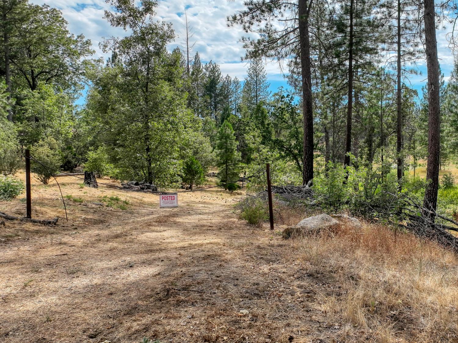 Land in Auberry 2