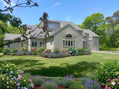 17 Heron Way, Mashpee, MA, 02649-3877 | Card Image