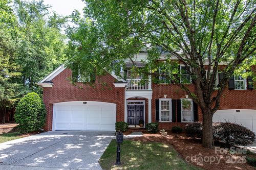 7554 Bluestar Ln, Charlotte, NC, 28226-9013 | Card Image