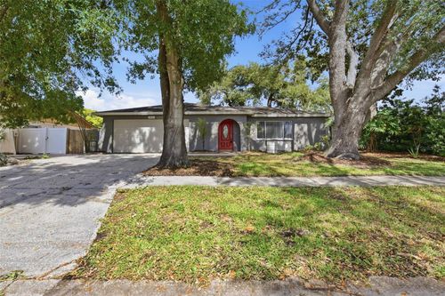 7730 Hinsdale Dr, Tampa, FL, 33615-1504 | Card Image