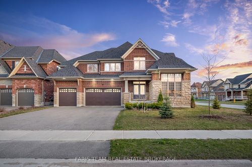 19 Mcisaac Dr, Springwater, ON, L9X2A2 | Card Image