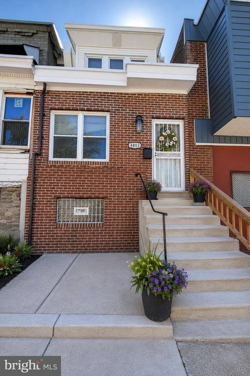 4803 N Franklin St, PHILADELPHIA, PA, 19120-3737 | Card Image