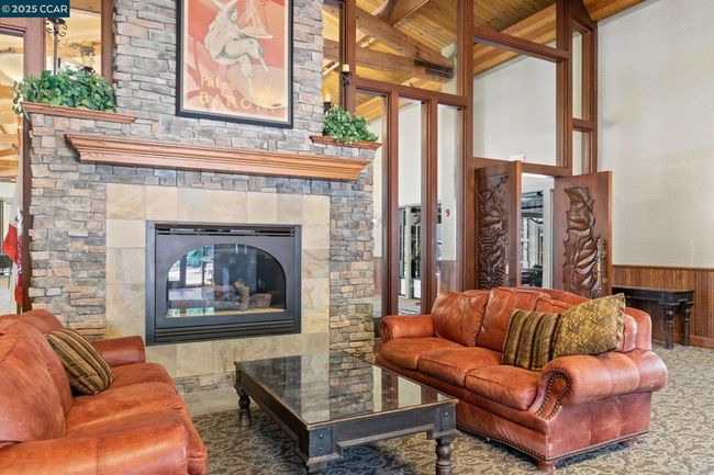 APT-4 - 1150 Canyonwood Ct, Condo with 2 bedrooms, 2 bathrooms and 1 parking in Walnut Creek CA | Image 54