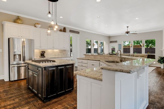 7005 Whippoorwill Ct, House other with 5 bedrooms, 5 bathrooms and null parking in Colleyville TX | Image 7