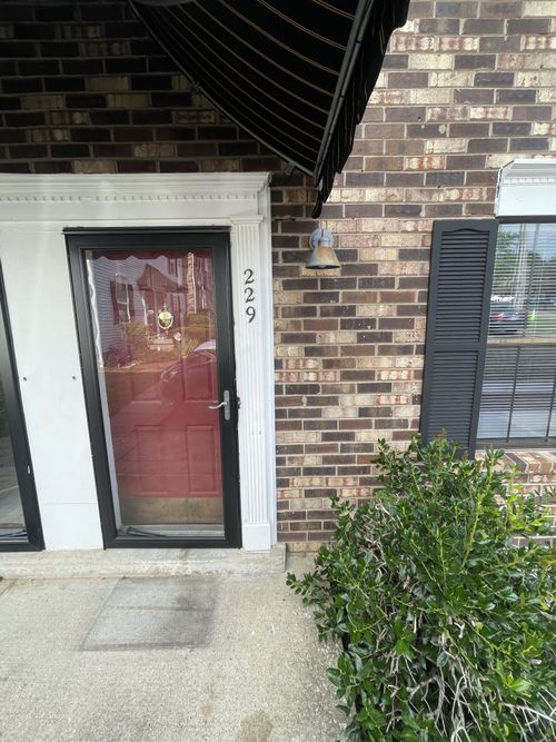 229 Edgewood Dr, Hendersonville, TN, 37075-4203 | Card Image