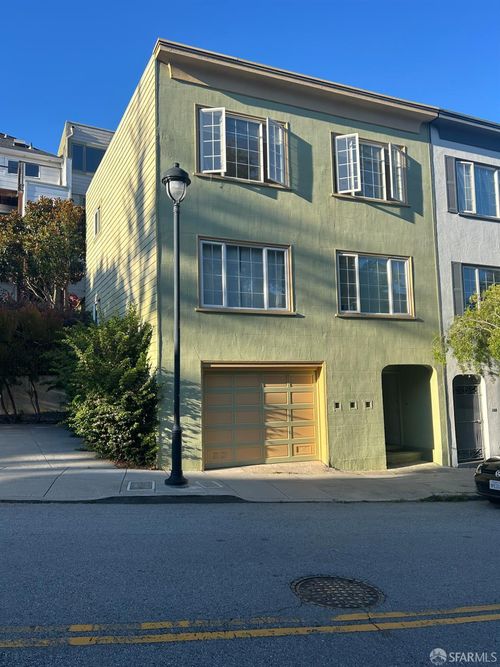 174 Corbett Ave, San Francisco, CA, 94114-1815 | Card Image