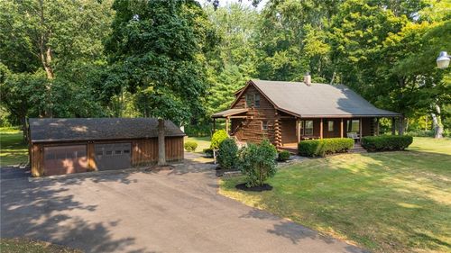3037 W Walworth Rd, Macedon, NY, 14502-9129 | Card Image