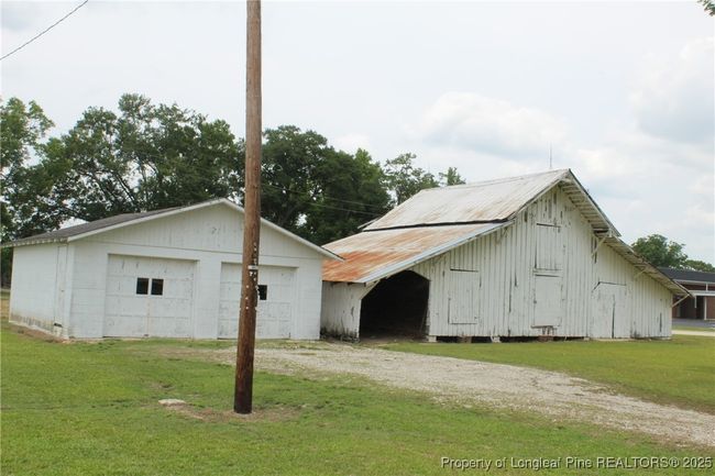 895 N Broad Ridge Rd, House other with 3 bedrooms, 2 bathrooms and null parking in Orrum NC | Image 27