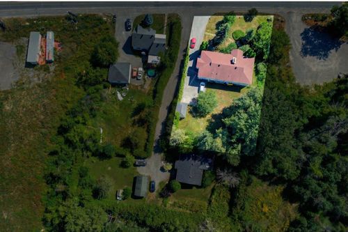 102Z Boul Ste-Rose E, Laval, QC, H7H1N8 | Card Image