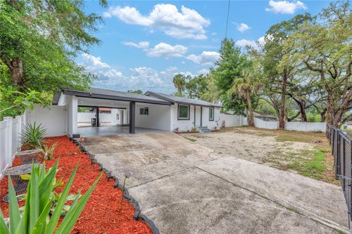 10104 N 15th Street, TAMPA, FL, 33612 | Card Image
