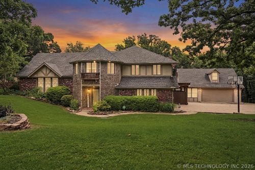 12525 Skyline Dr, Jenks, OK, 74037-4917 | Card Image
