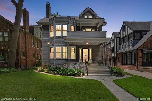 3417 Seminole St, Detroit, MI, 48214-1859 | Card Image