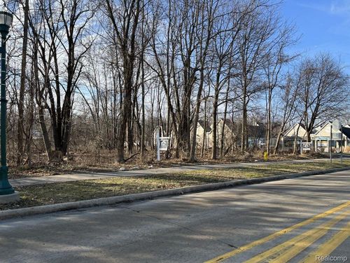 Macomb Macomb Street, Grosse Ile Township, MI, 48138 | Card Image