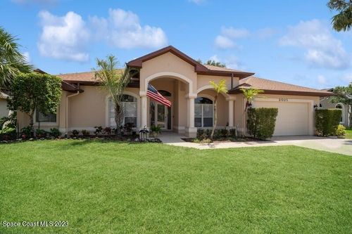 2025 Sykes Creek Dr, Merritt Island, FL, 32953-3066 | Card Image