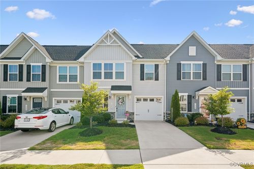 7242 Peyton Randolph Ln, New Kent, VA, 23124-2772 | Card Image