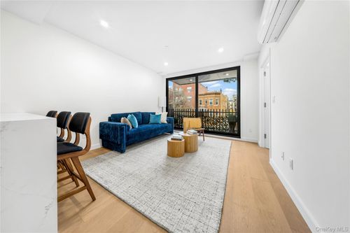 3a-30 32nd St, Astoria, NY, 11102-1853 | Card Image