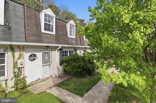 n-369-1732 Dutch Village Dr, LANDOVER, MD, 20785-4166 | Card Image