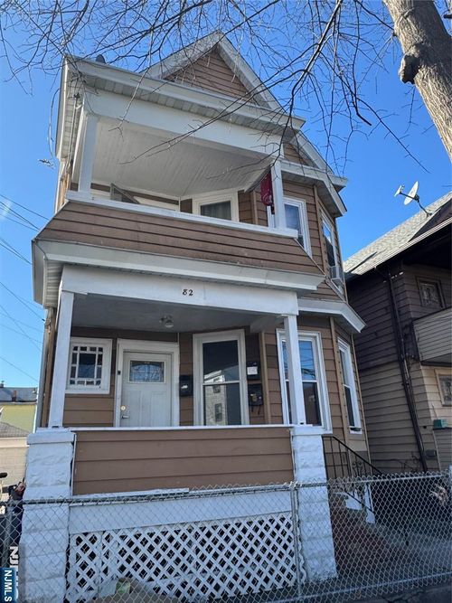 84 E 18th St, Paterson, NJ, 07524-1523 | Card Image