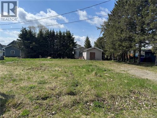 29 Rue St-Paul, Kedgwick, NB, E8B1N1 | Card Image