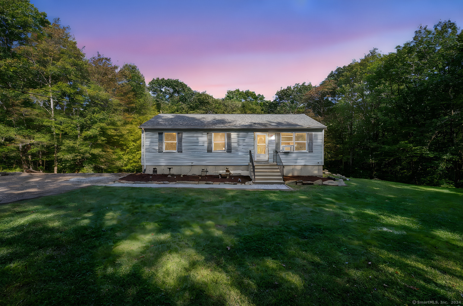Gibson Hill Rd, Sterling, CT 06377