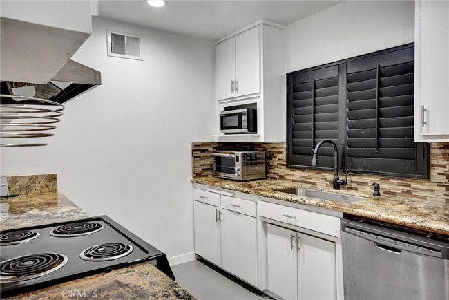 565 Cedar Crest Ave, House other with 4 bedrooms, 2 bathrooms and 2 parking in Claremont CA | Image 14