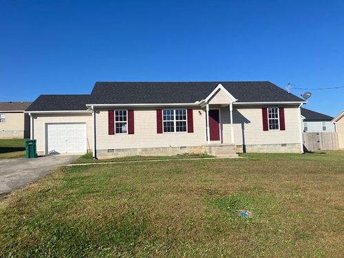 157 Modena Cir, Decherd, TN, 37324-3015 | Card Image