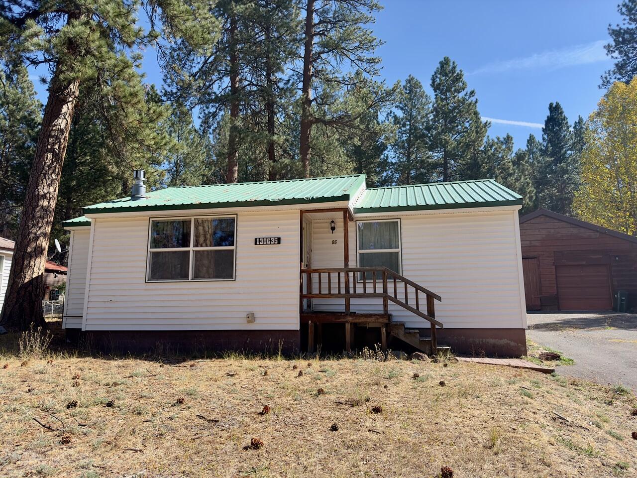 Rhododendron St, Gilchrist, OR 97737