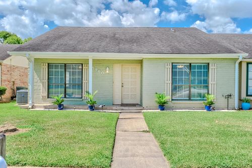 5960 Meadow Way, Beaumont, TX, 77707-1834 | Card Image