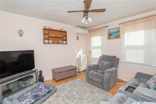 101 Collins St, House other with 3 bedrooms, 2 bathrooms and 6 parking in Attleboro MA | Image 4
