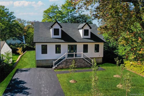 108 Mckinley Dr, Mastic Beach, NY, 11951-7210 | Card Image
