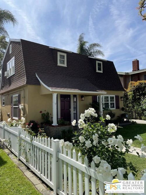 3163 Pine Ave, Long Beach, CA, 90807-5048 | Card Image