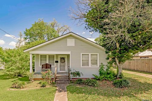 206 Saint Jude St, New Roads, LA, 70760-3722 | Card Image