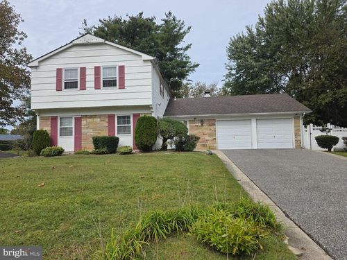 46 Tidewater Ln, Willingboro, NJ, 08046-3841 | Card Image