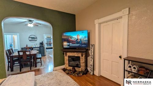 6618 Platte Ave, Lincoln, NE, 68507-1457 | Card Image