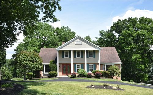 1733 Hathaway Ln, Upper St. Clair, PA, 15241-2705 | Card Image