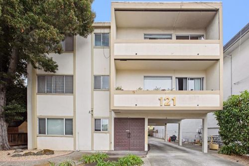 121 Lorton Ave, Burlingame, CA, 94010-4358 | Card Image