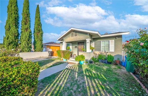 5880 Gundry Ave, Long Beach, CA, 90805-4335 | Card Image