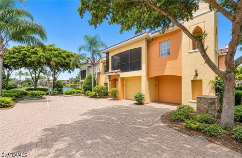 201-8524 Via Lungomare Cir, ESTERO, FL, 33928-2318 | Card Image
