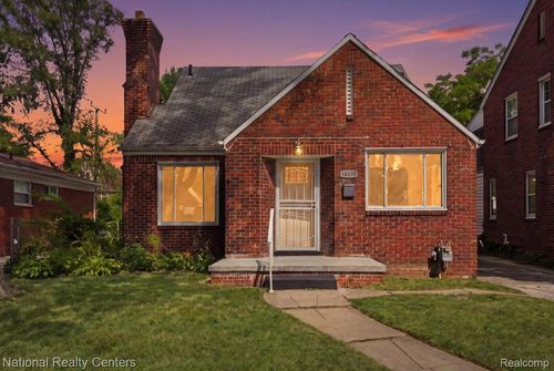 16158 Lindsay St, Detroit, MI, 48235-3401 | Card Image