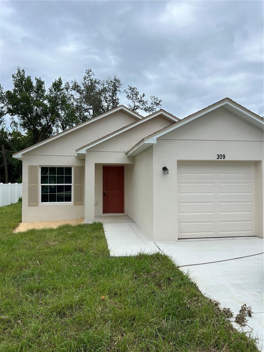 8th St, Lakeland, FL 33805