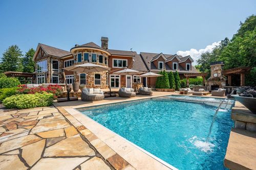 5707 Bay Shore Dr, STURGEON BAY, WI, 54235-9736 | Card Image