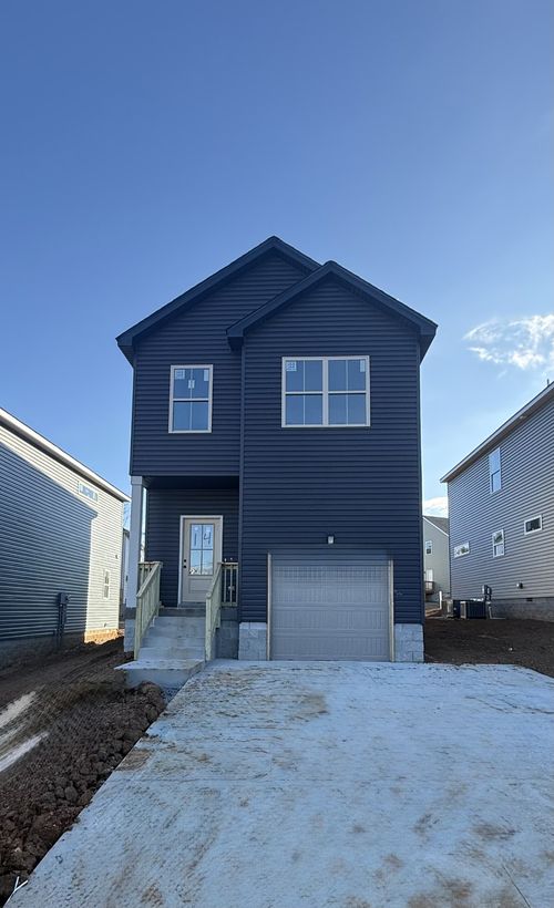 881 Dogwood Trl, Clarksville, TN, 37042-5043 | Card Image