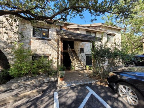 apt-202-8200 Neely Dr, Austin, TX, 78759-8550 | Card Image